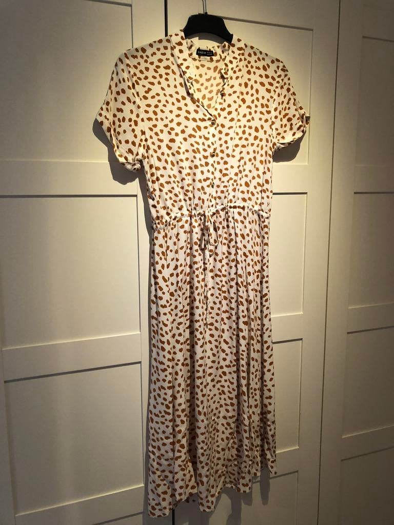 Maxidress à imprimé girafe taille S, Enlèvement ou Envoi, Comme neuf, Sous le genou, Taille 36 (S)