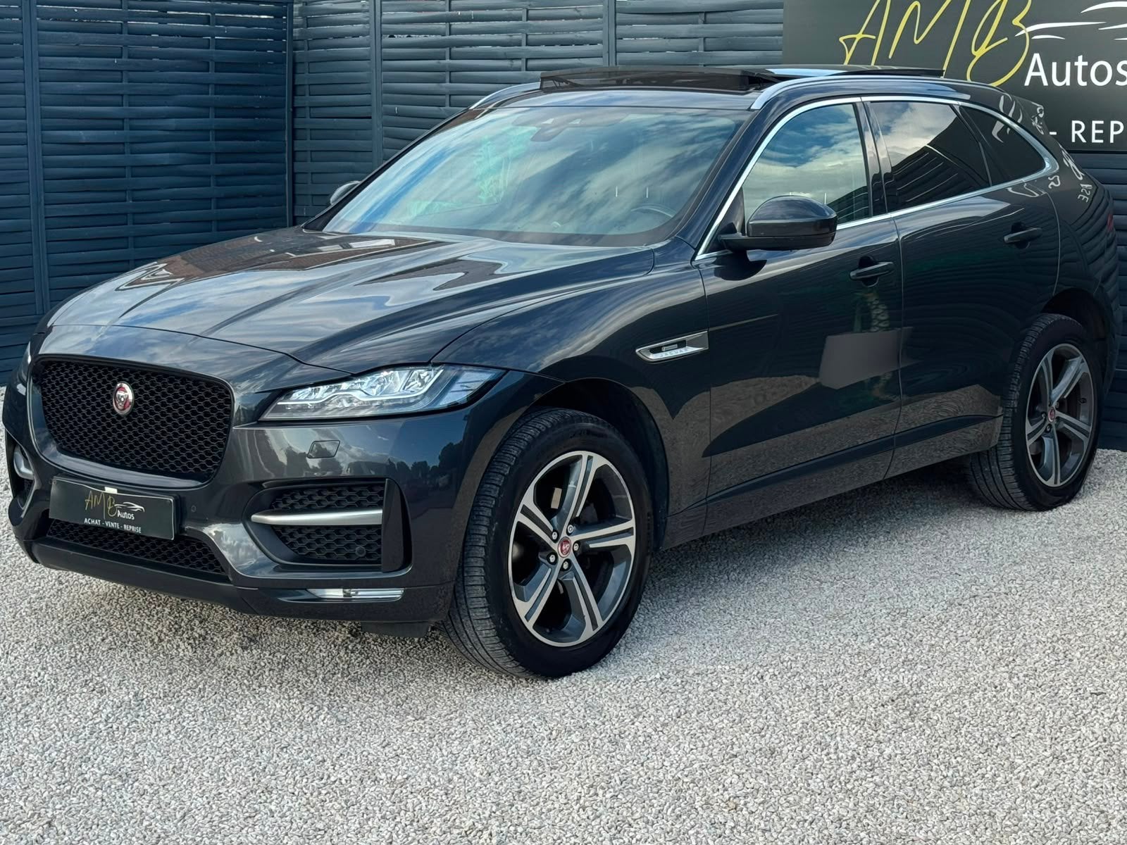 Jaguar F-Pace 2.0 D Edition R-Sport*/*TOIT OUVRANT+CARNET*/*, Cuir, Argent ou Gris, Euro 6, Entreprise
