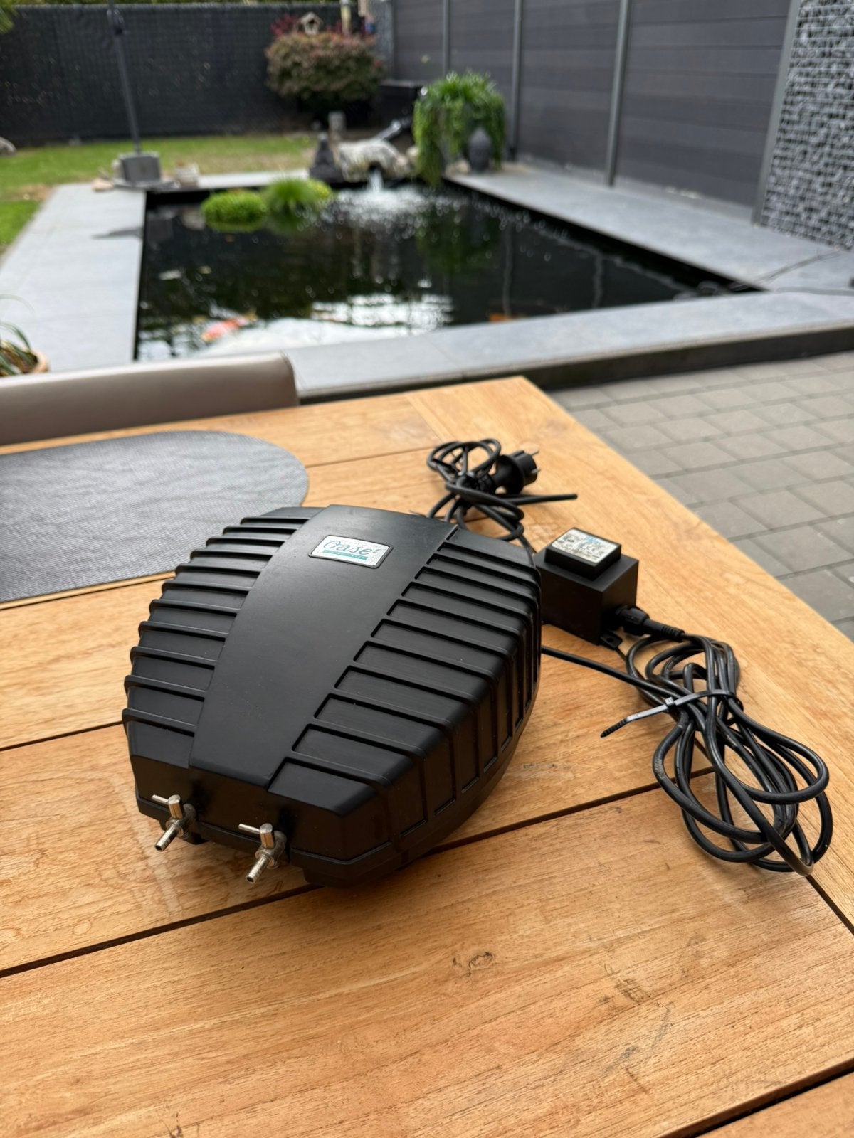 Oase aquaoxy 2000 l zuurstof pomp, Tuin en Terras, Vijver-toebehoren, Ophalen of Verzenden, Zo goed als nieuw