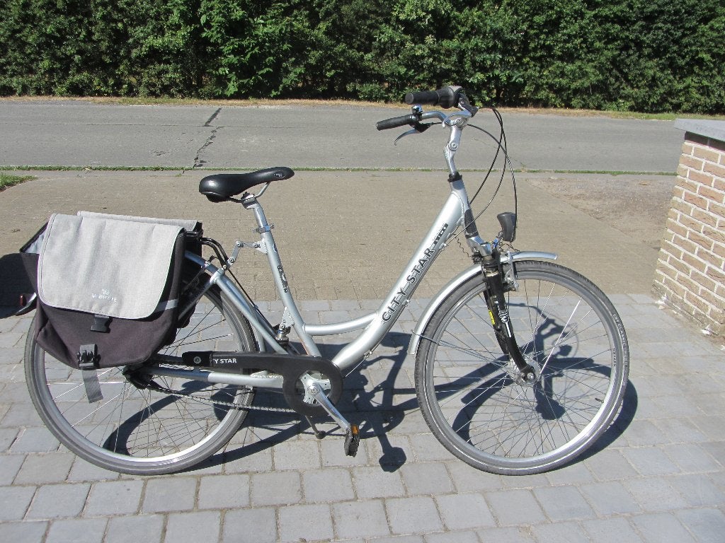 damesfiets 28 insch, Fietsen en Brommers, Ophalen, Velgrem, Zo goed als nieuw, 53 tot 56 cm