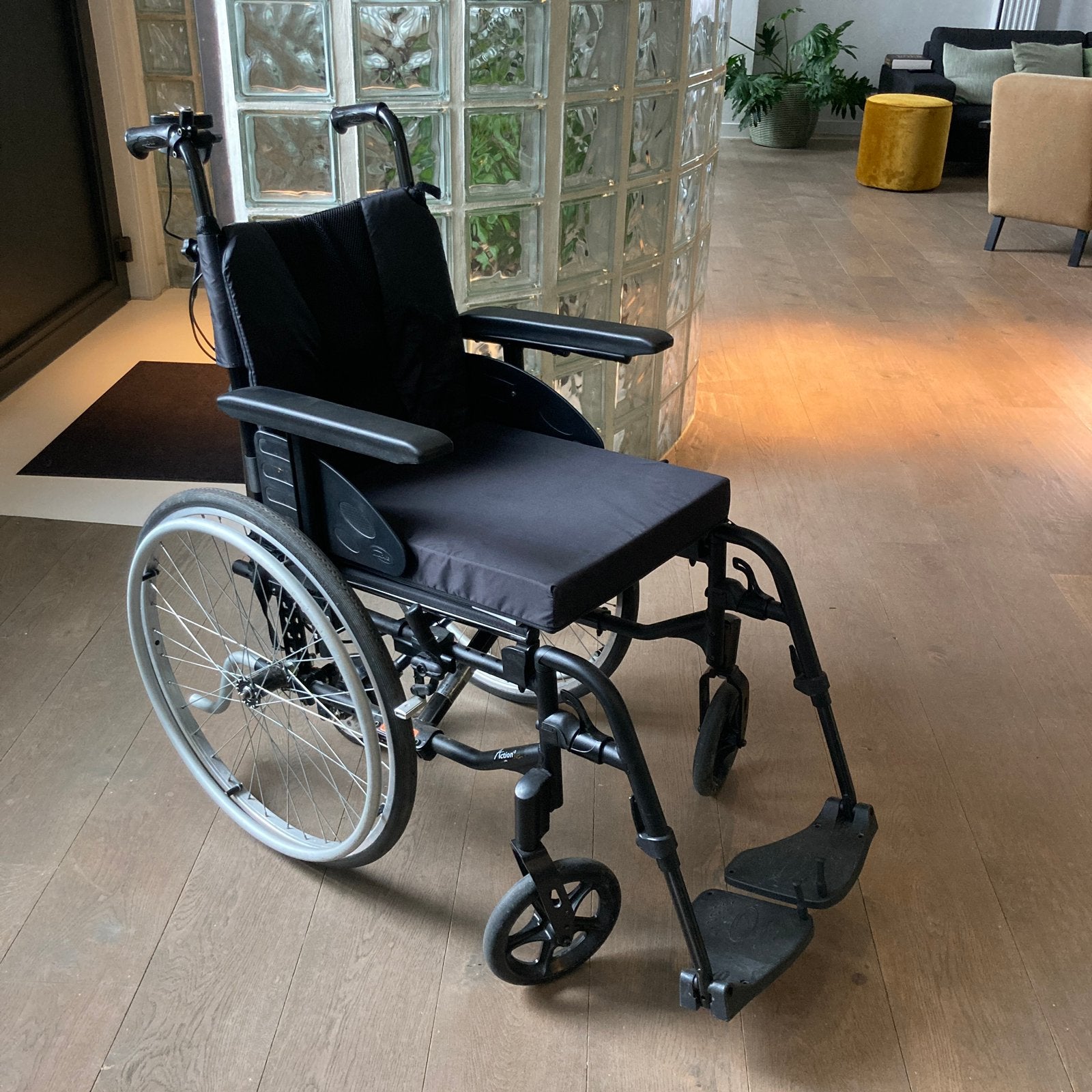 Hulpmotor / duwondersteuning Empulse R20, Diversen, Rolstoelen, Ophalen, Zo goed als nieuw