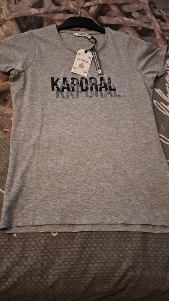 T-shirt kaporal taille M gris.Neuf encore étiquette, Ophalen, Grijs