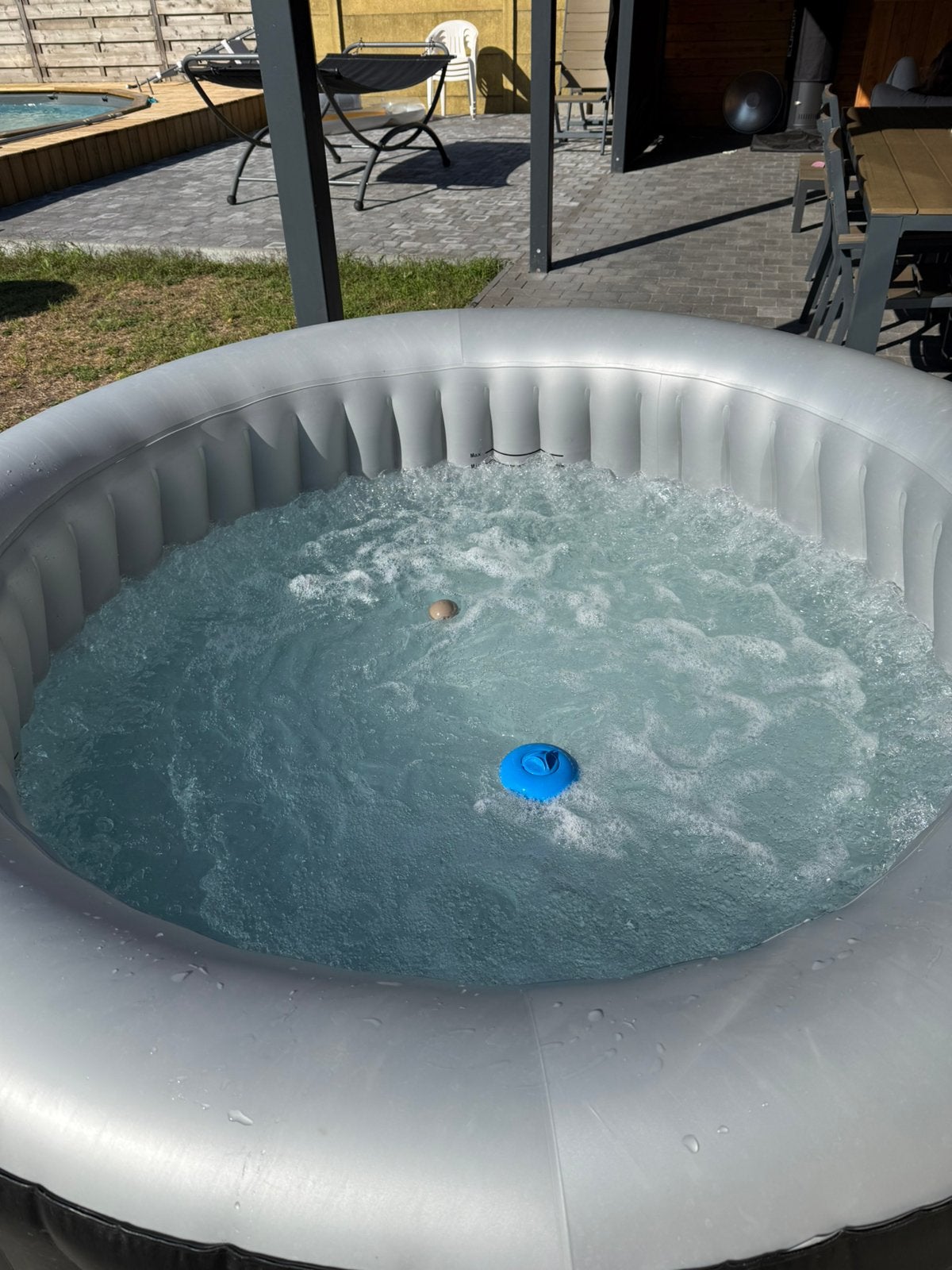 Avenli opblaasbare jacuzzi, Tuin en Terras, Ophalen of Verzenden, Zo goed als nieuw, Afdekzeil