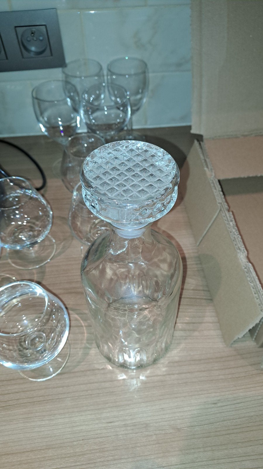 lot une carafes avec des verre, Enlèvement