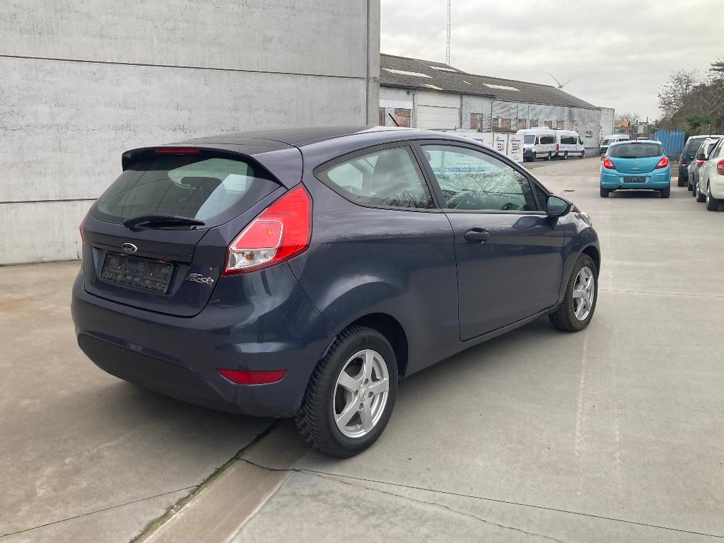 Ford Fiesta 1.3 essence 2014 avec 112000 km*garantie *euro5*, Autos, Ford, 1242 cm³, Achat, Entreprise, 5 places
