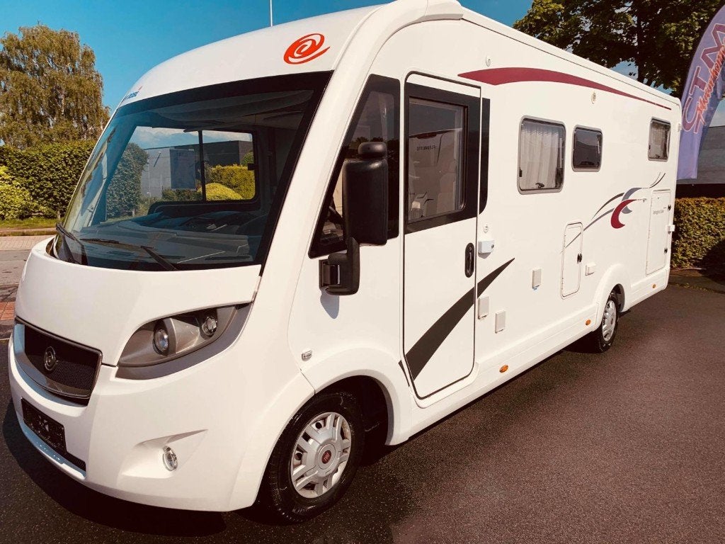 Camping-car Euramobil Integrated 3,5 T, Caravanes & Camping, Camping-cars, Particulier, jusqu'à 4, Intégral, Eura Mobil, Fiat