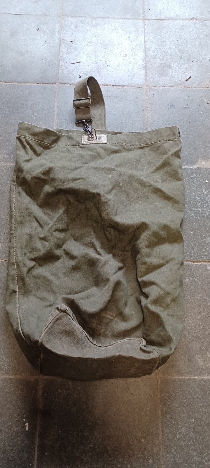 sac militaire vintage kit bag belge ABL, Enlèvement ou Envoi