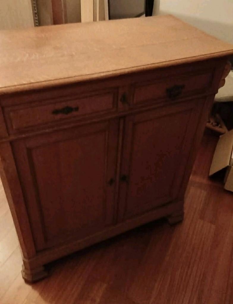 "Bonheur du jour" à donner à Tournai