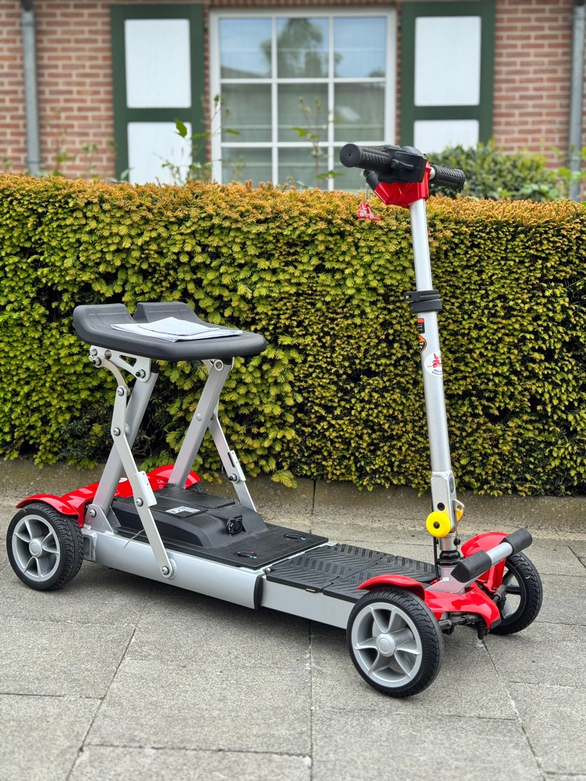 Opvouwbaar lichtgewicht vermeiren Alya Plooibare Scootmobiel, Ophalen of Verzenden, Inklapbaar, Zo goed als nieuw, Elektrische rolstoel