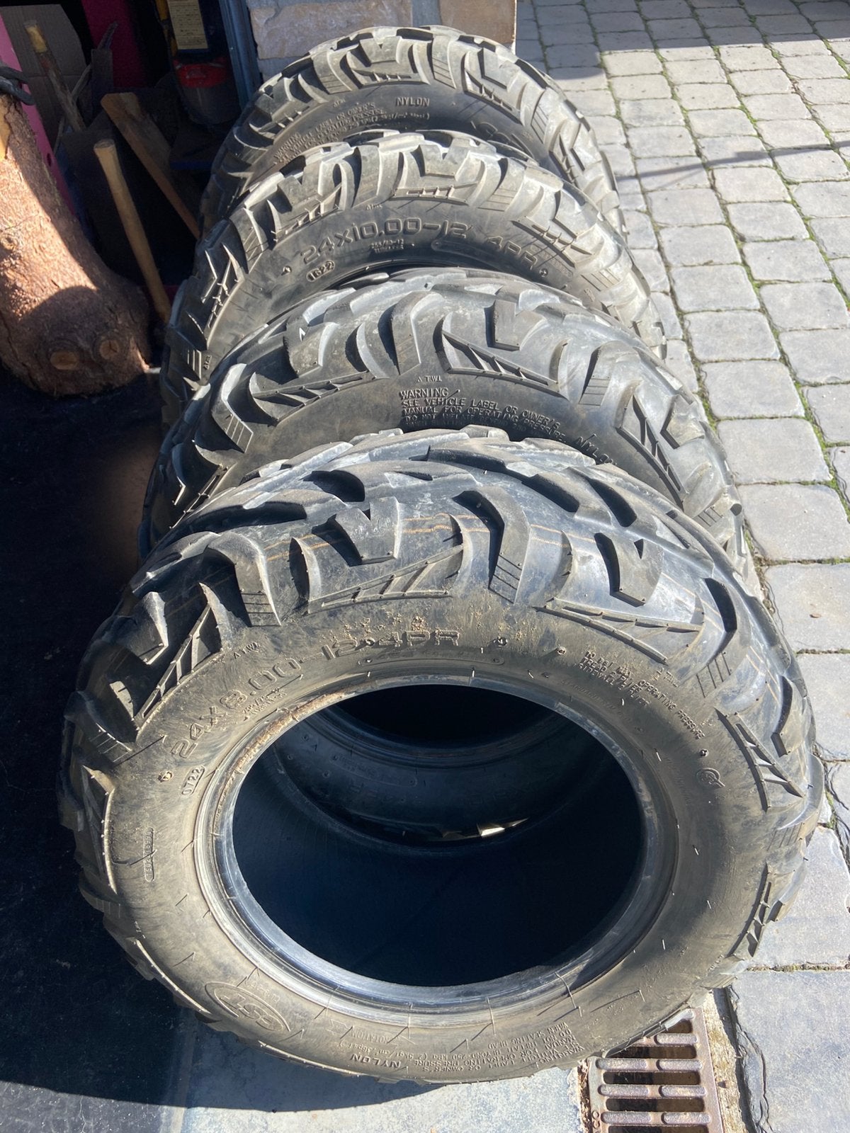 4 quad banden, Motos, Quads & Trikes