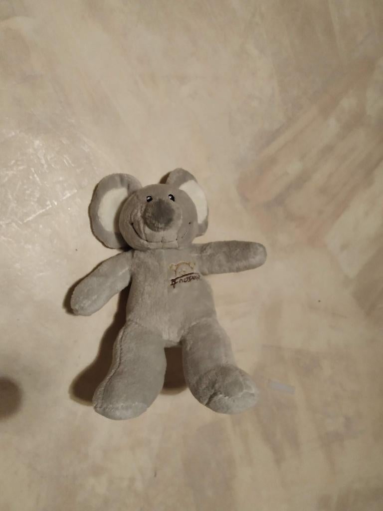 splinternieuw super zacht knuffel beertje, Kinderen en Baby's, Speelgoed | Knuffels en Pluche, Ophalen of Verzenden, Nieuw