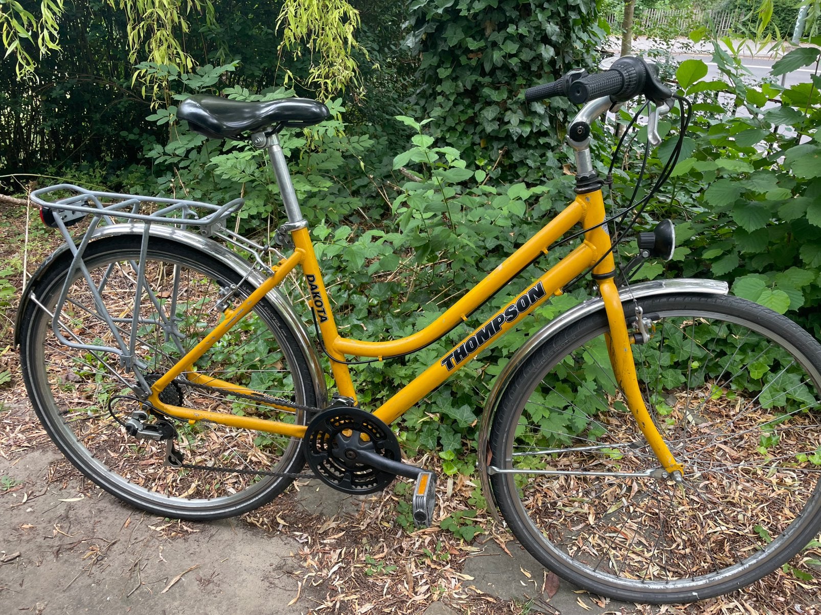 Thompson damesfiets, Gebruikt, 47 tot 50 cm, 15 tot 20 versnellingen, Schijfrem