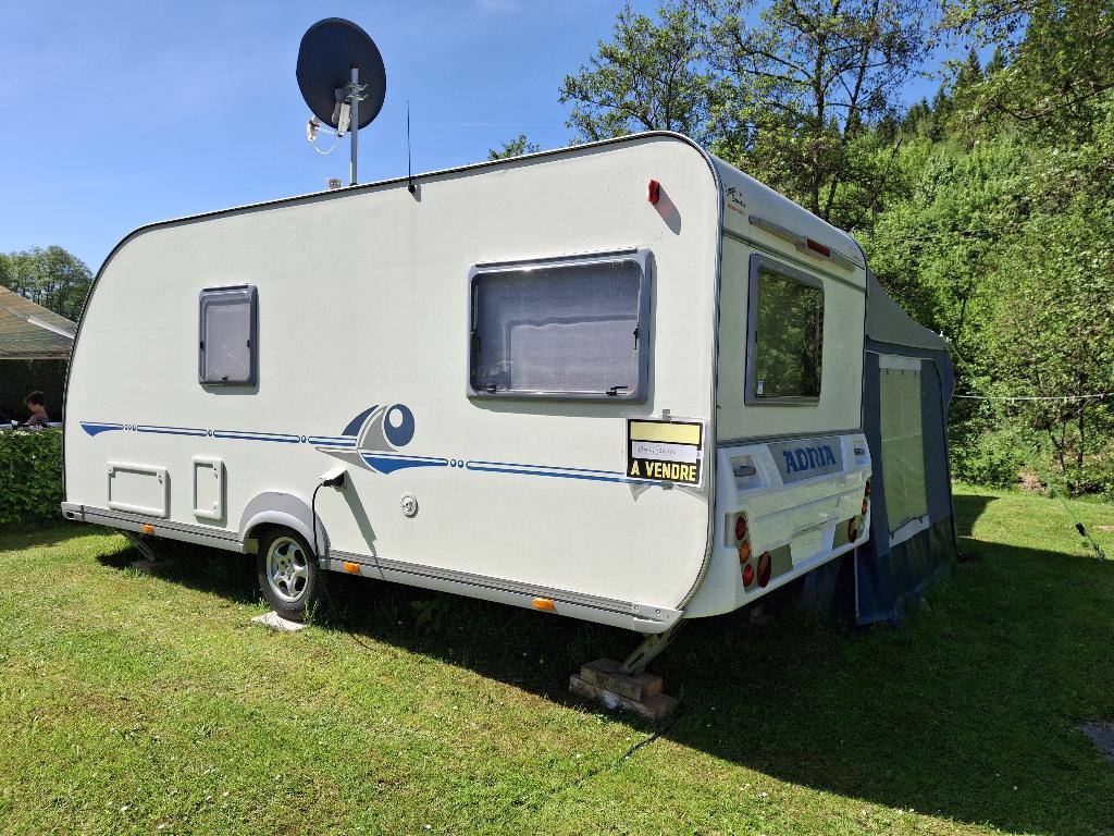 Adria 502PC Adiva 2004, Grand lit, 6 à 7 mètres, Roue de secours, Particulier