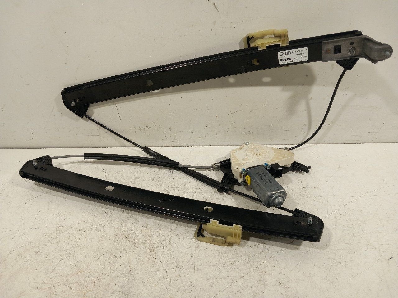 Raammechaniek elektrisch links voor Audi SQ5, Onderdelen@venauto.nl, Van der Ven Autorecycling B.V., Gebruikt, Ettenseweg 76, 4706 PB Roosendaal, The Netherlands