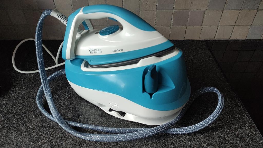 stoomgenerator Calor, Elektronische apparatuur, Ophalen, Zo goed als nieuw, Strijkijzer met snoer