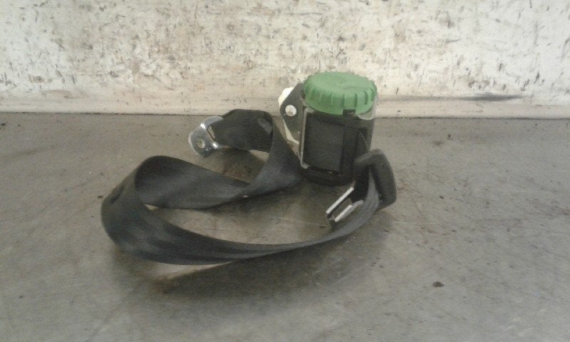 CEINTURE DE SECURITE ARRIERE DROITE Skoda Octavia (1Z3), Utilisé, Skoda