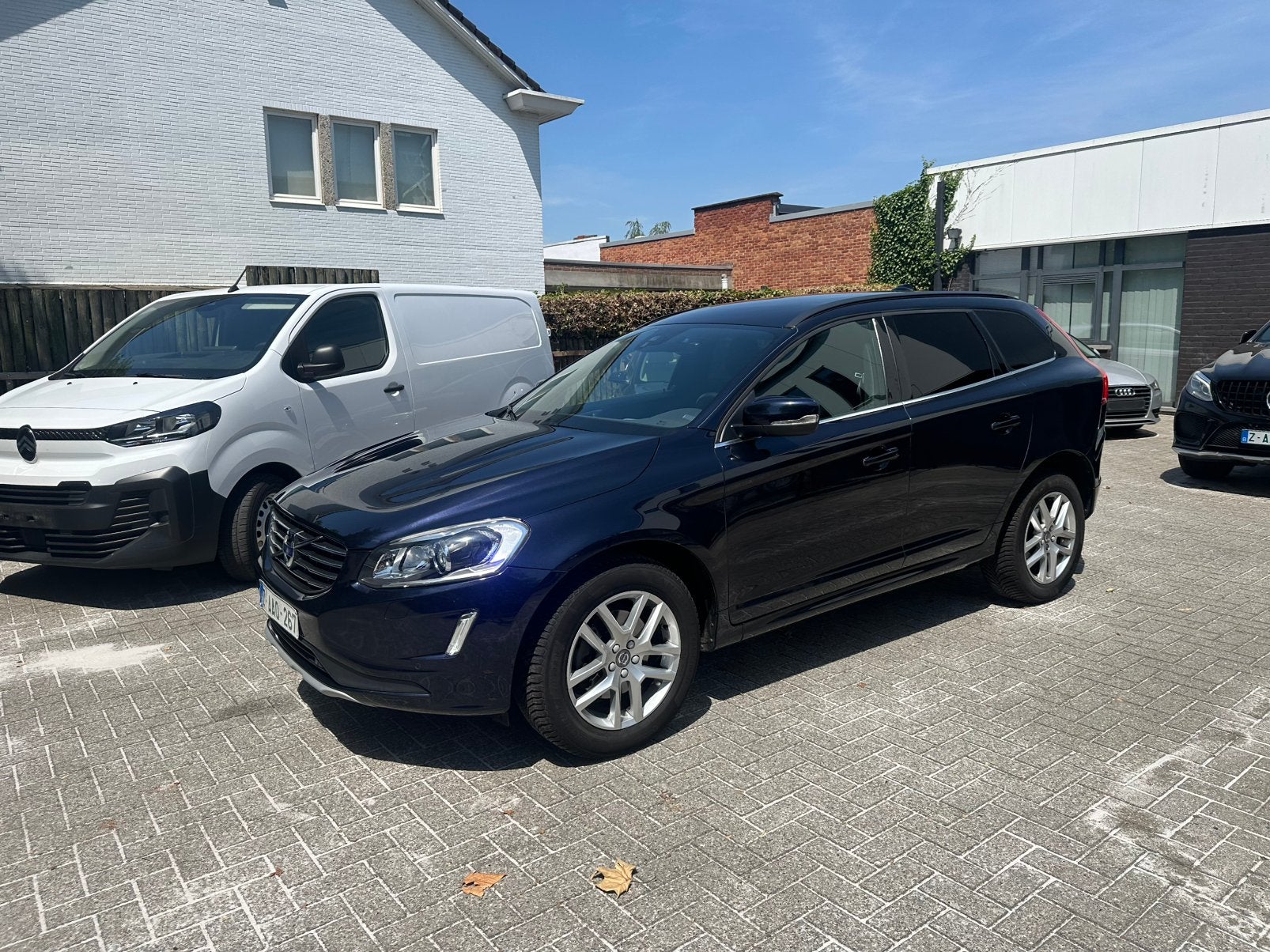Volvo XC60 D4 190 pk, Auto's, Volvo, 1969 cc, Blauw, Leder en Stof, 124 g/km