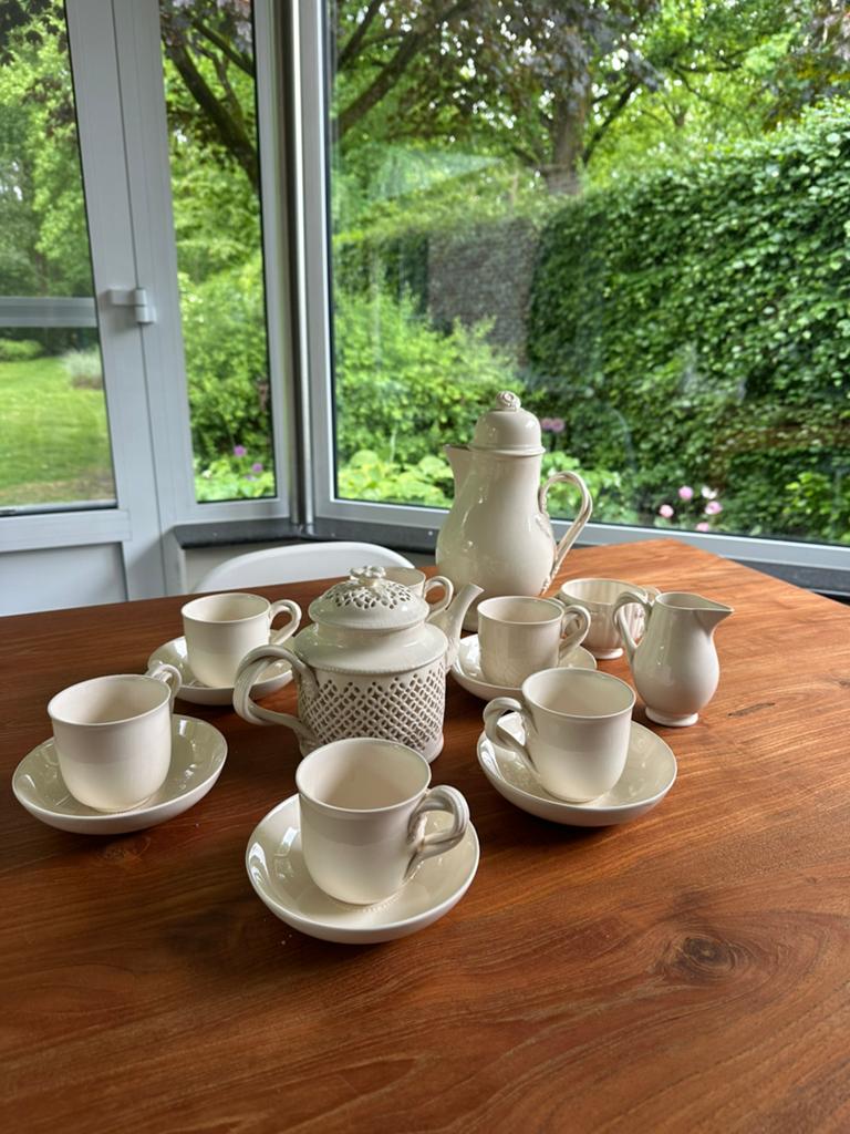Royal creamware originals koffie/theeservies, Ophalen