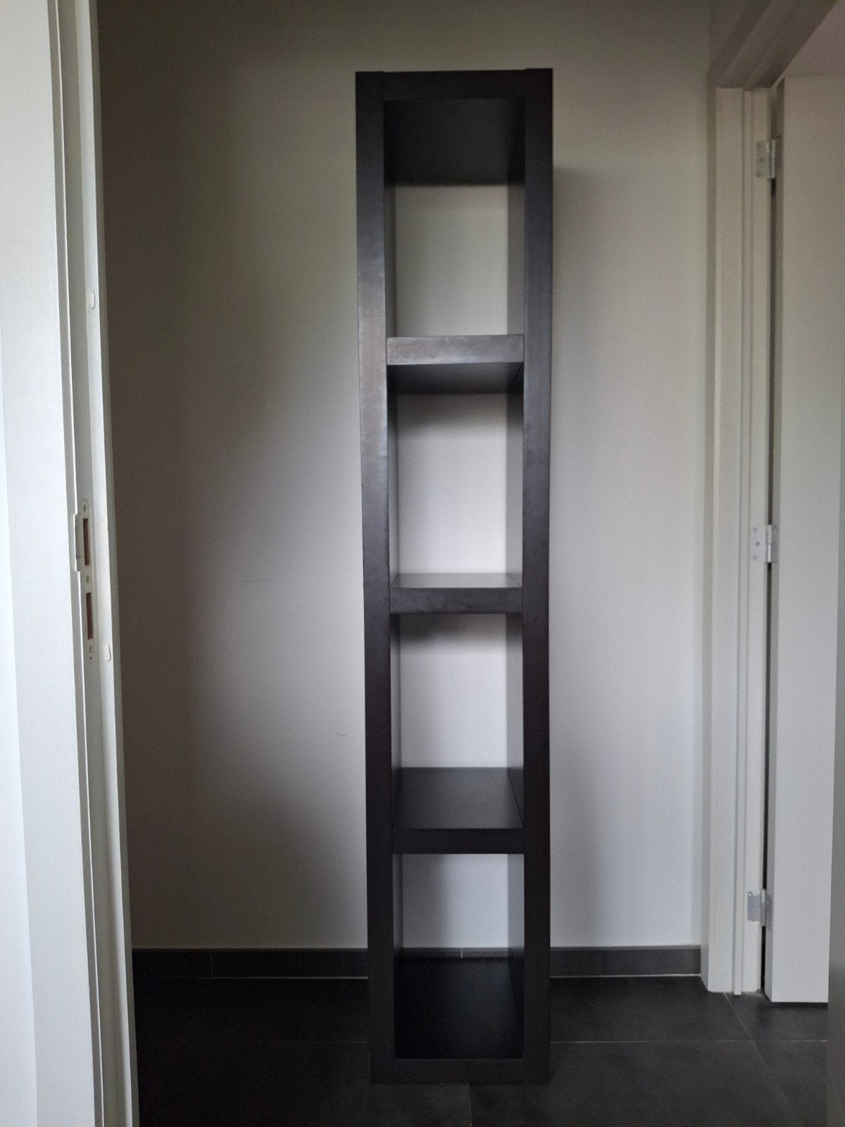 Ikea billy kast, Enlèvement, Utilisé