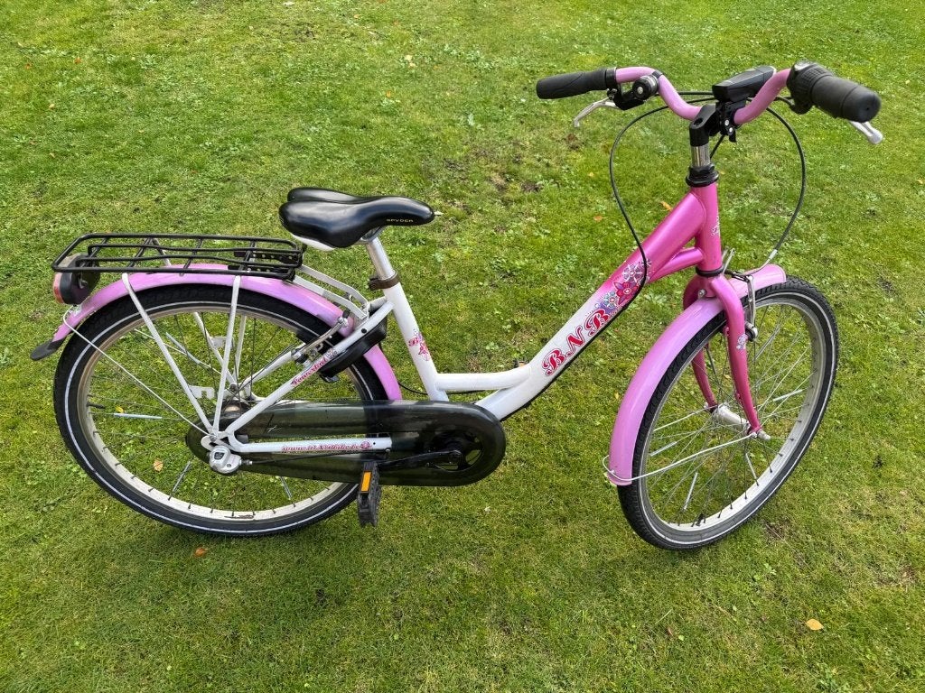 Kinderfiets BNB BIKES 24 inch prima staat , nieuwe banden, Fietsen en Brommers, 20 inch of meer, Gebruikt, Velgrem, Ophalen