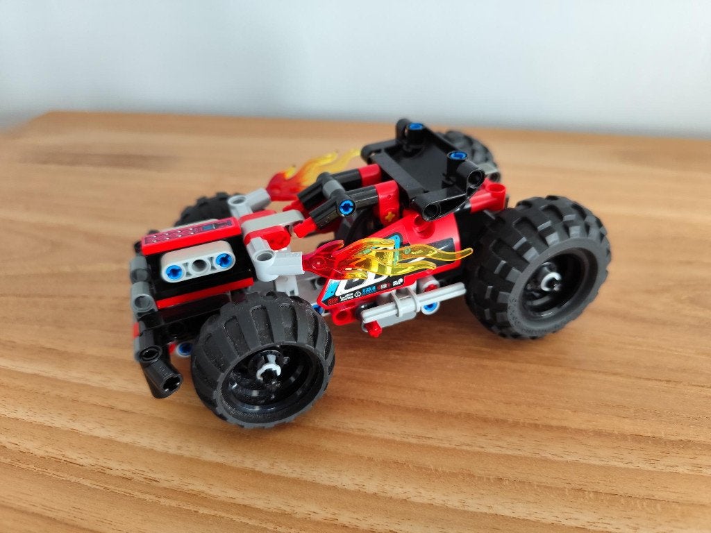 Lego 42073 - Bash!, Kinderen en Baby's, Speelgoed | Duplo en Lego, Gebruikt, Lego, Inclusief instructies, Ophalen of Verzenden