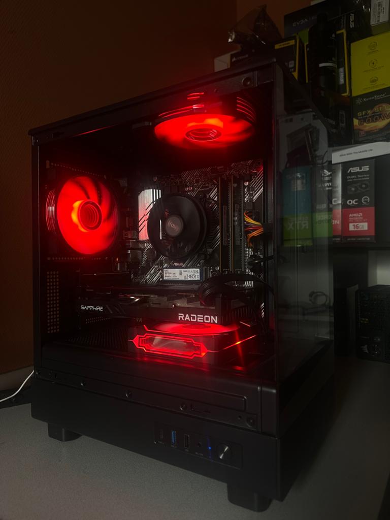 RX 6700 Gaming PC, Computers en Software, Desktop Pc's, Zo goed als nieuw, 4 Ghz of meer, SSD, 16 GB, Met videokaart, Gaming, Virtual Reality