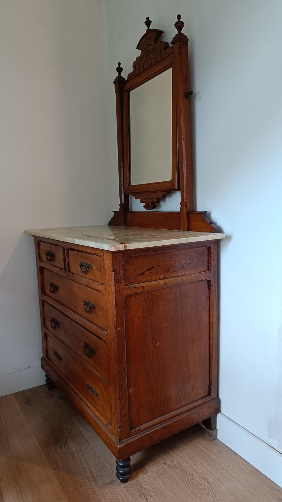 charmante kaptafel, Enlèvement