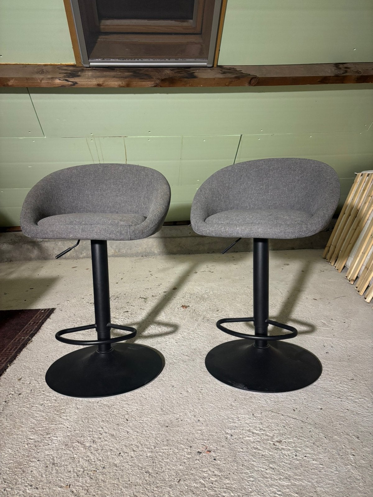2 barkrukken, 2 tabourets, Enlèvement, Utilisé, 60 à 90 cm