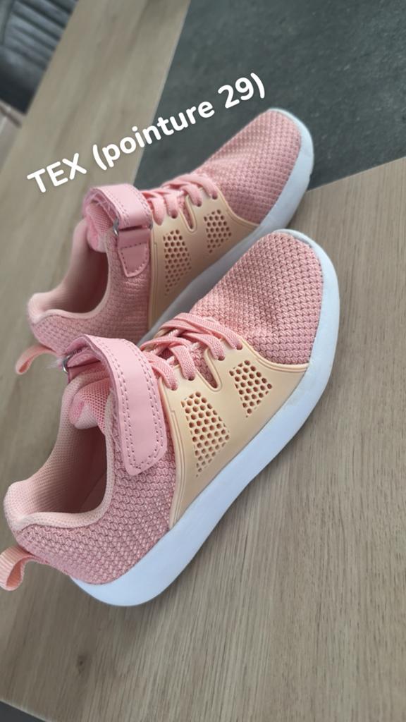 Baskets TEX (pointure 29) neufs, Enlèvement, Comme neuf