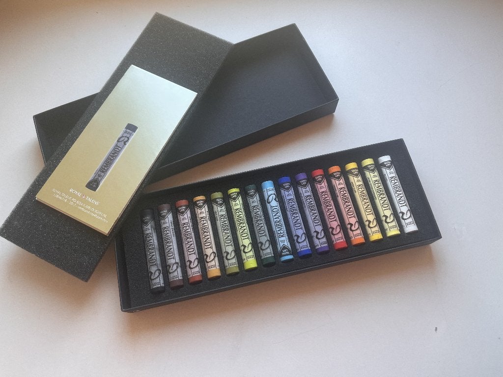 REMBRANDT SOFT PASTEL SET - 15 HELE PASTELS, Hobby en Vrije tijd, Ophalen, Zo goed als nieuw, Overige typen