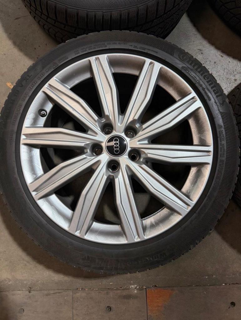 AUDI A6 C8 S-LINE WINTERSET - 245/45/R19, Auto-onderdelen, Banden en Velgen, Velg(en), Winterbanden, 19 inch, 245 mm, Personenwagen