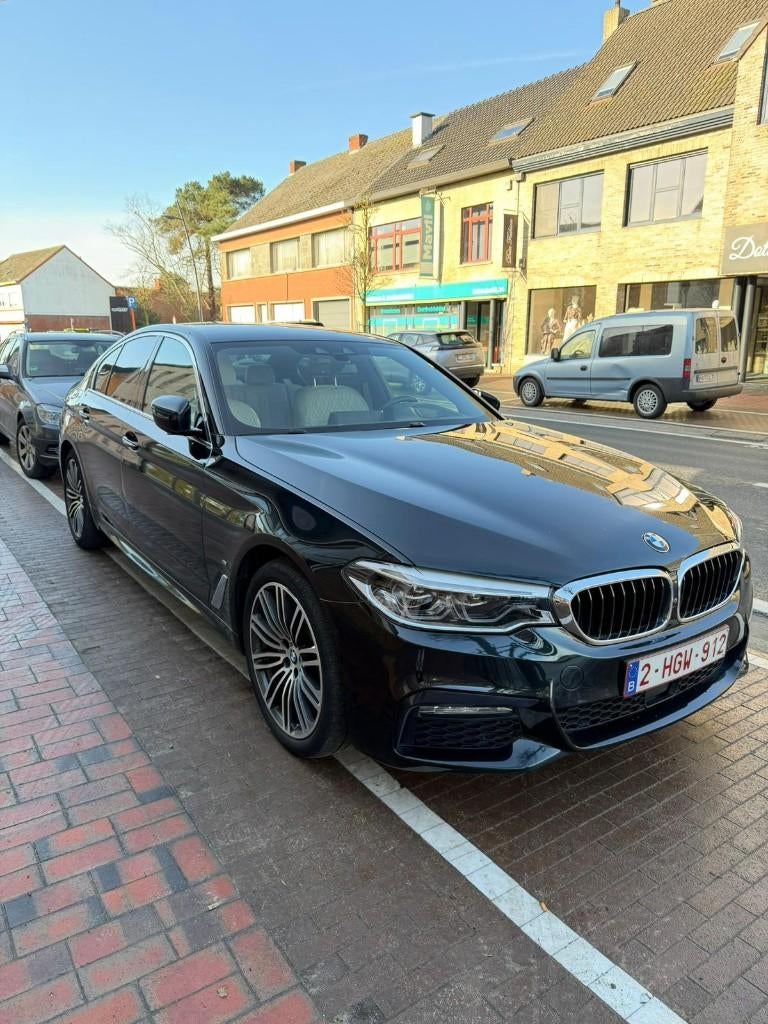 BMW 530e iPerformance M-Pack Full Option slechts 91.500km, Automaat, Zwart, Leder, 5 deurs