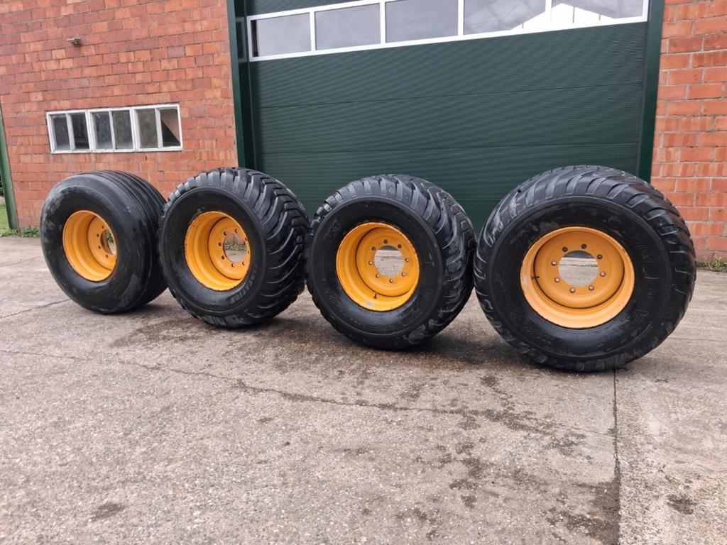 Set wielen kipper / tankwagen 8 gaats, Zakelijke goederen, Ophalen