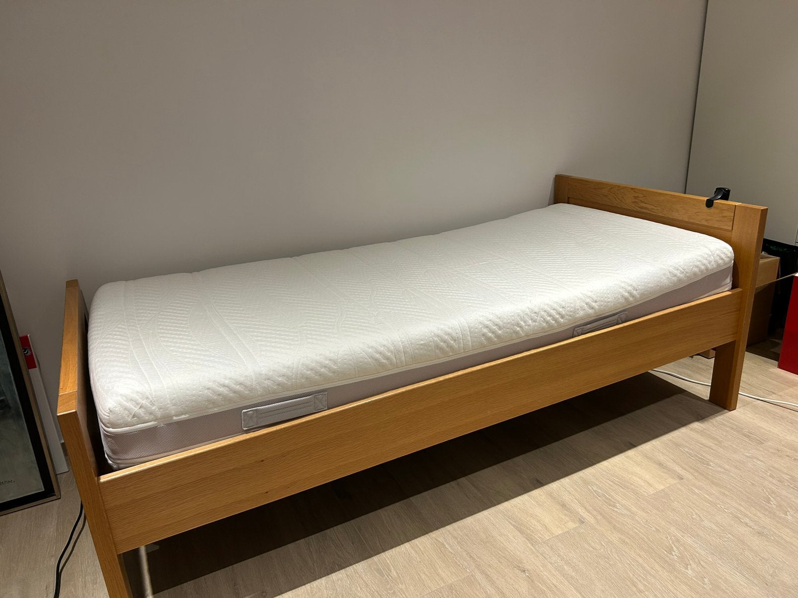 Lit électrique Ergosleep, Maison & Meubles, Chambre à coucher | Lits, Utilisé, Une personne, 90 cm, 200 cm, Bois, Beige, Réglable