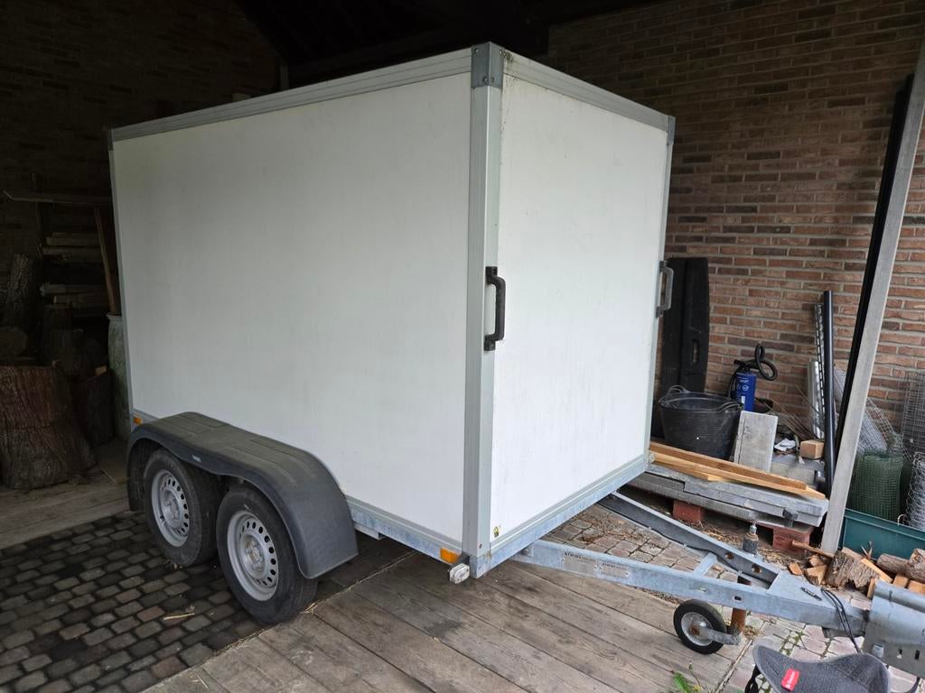 Remorque fourgon double essieu – bon état – disponible im, Autos : Divers, Remorques, Enlèvement
