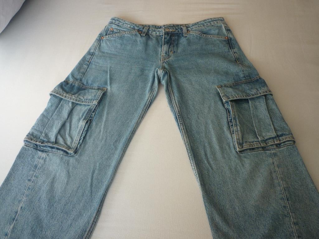 Wijde Cargo Jeans Weekday, Kleding | Dames, Blauw, Weekday, Ophalen of Verzenden, W30 - W32 (confectie 38/40)