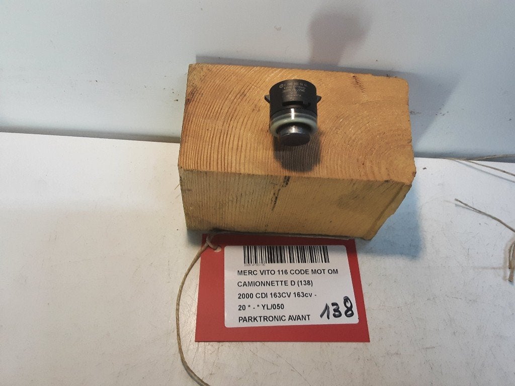 PARKEERSENSOR Mercedes-Benz Vito (447.6) (A0009055504), Gebruikt, Mercedes-Benz, Mevr. I. Hauben, Rue de l'Espoir 34 34
4030  GRIVEGNÉE, BE