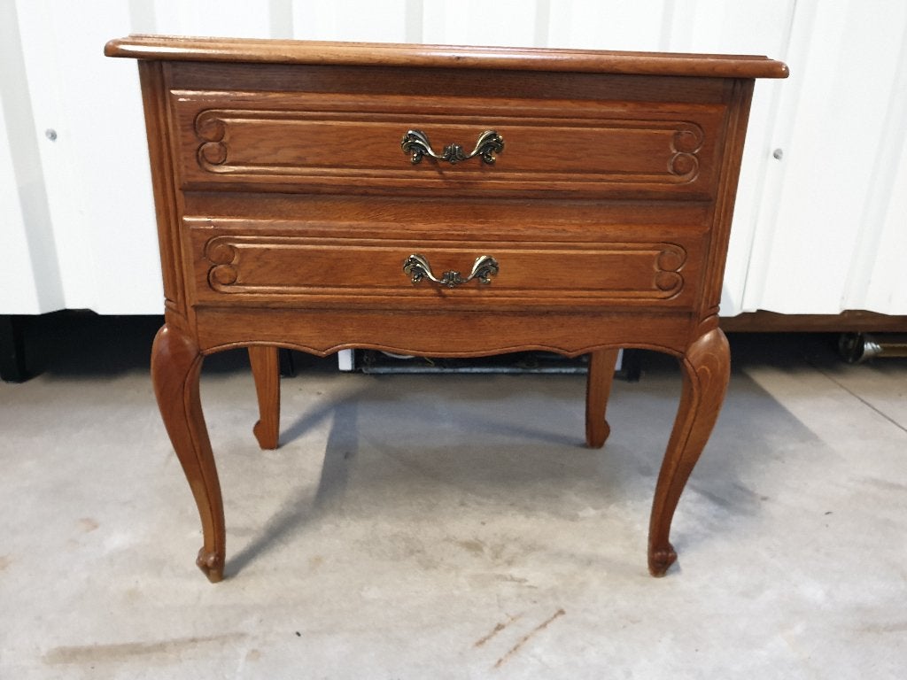 Louis XV stijl ladekast. Het kan geleverd worden., 1 ou 2 tiroirs, Enlèvement, Utilisé, Chêne