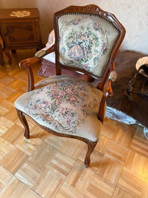 Fauteuils anciens en bon état, Enlèvement