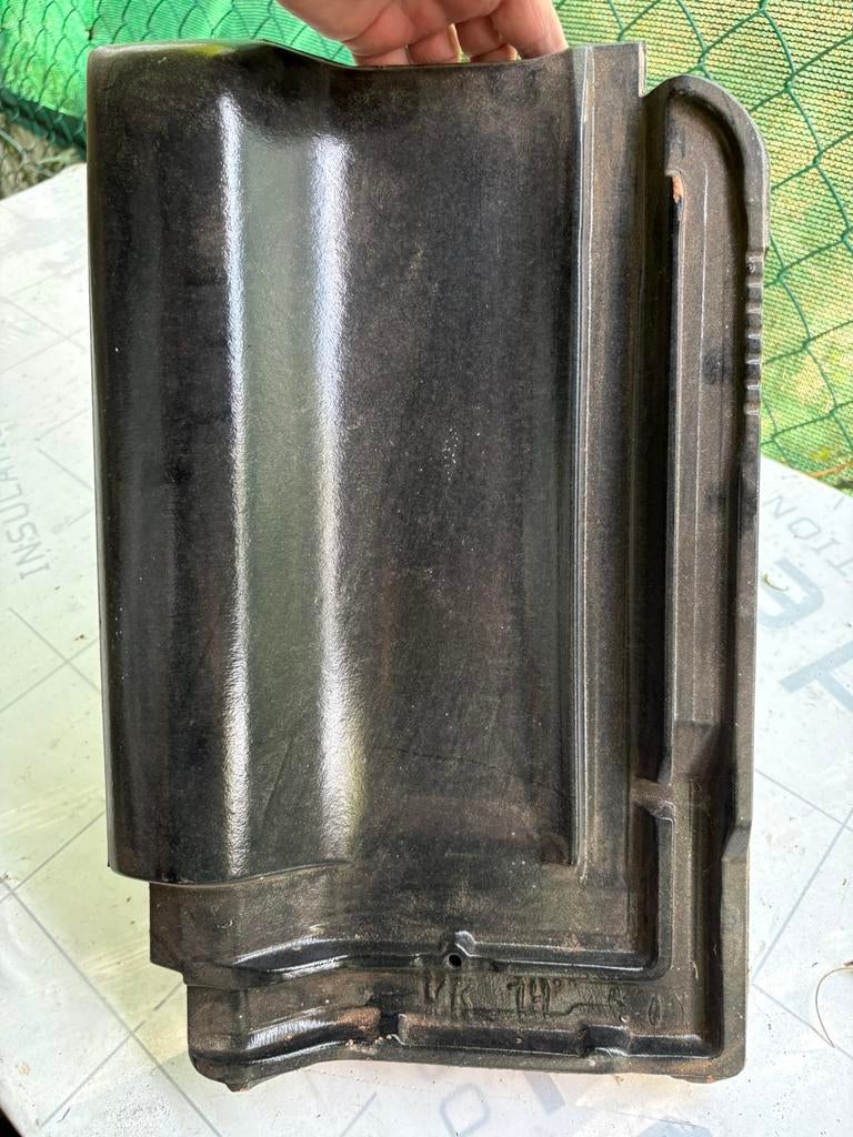 Nieuw zwarte Dakpannen te koop, Doe-het-zelf en Bouw, Dakpannen en Dakbedekking, Ophalen, Nieuw, Dakpannen