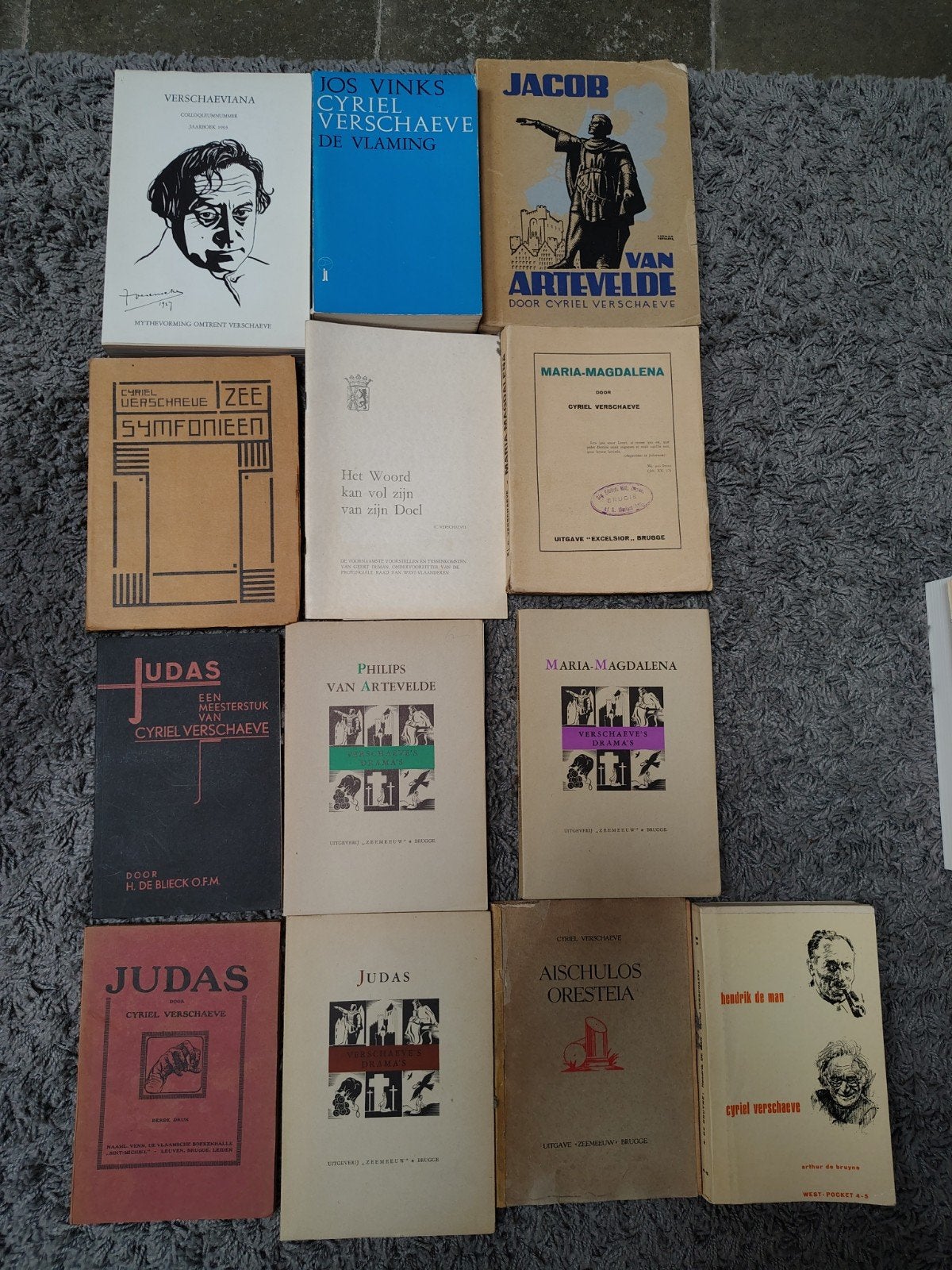 Lot 13 boeken Cyriel Verschaeve, Consoles de jeu & Jeux vidéo, Jeux | Nintendo NES, Enlèvement ou Envoi