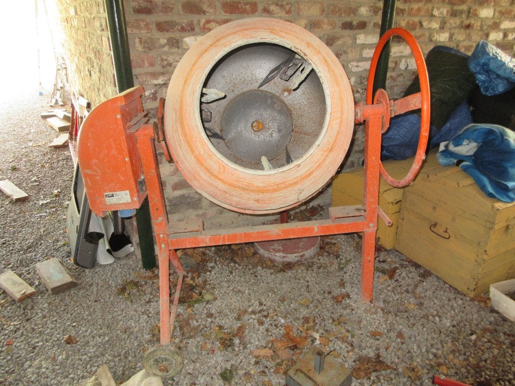 Betonmolen IRBAL 160, Ophalen