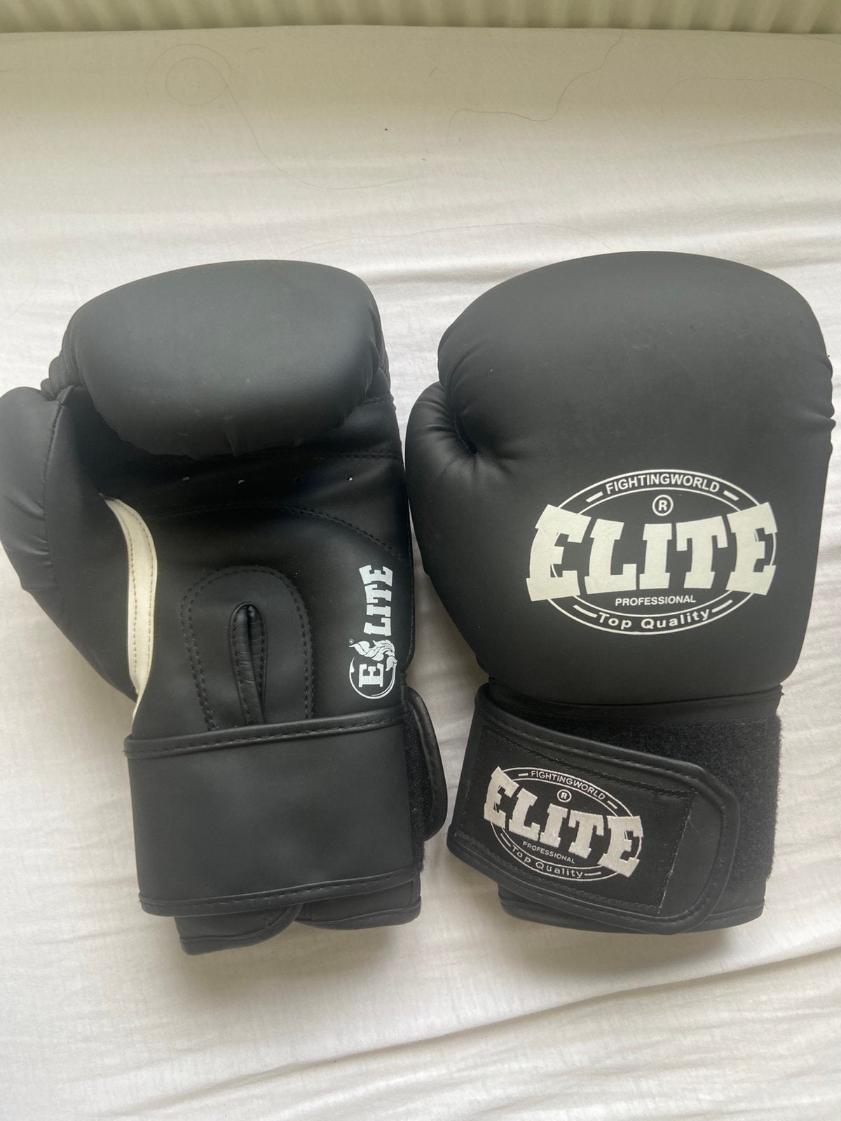 Kickboks Set, Ophalen, Zo goed als nieuw, Bokshandschoenen