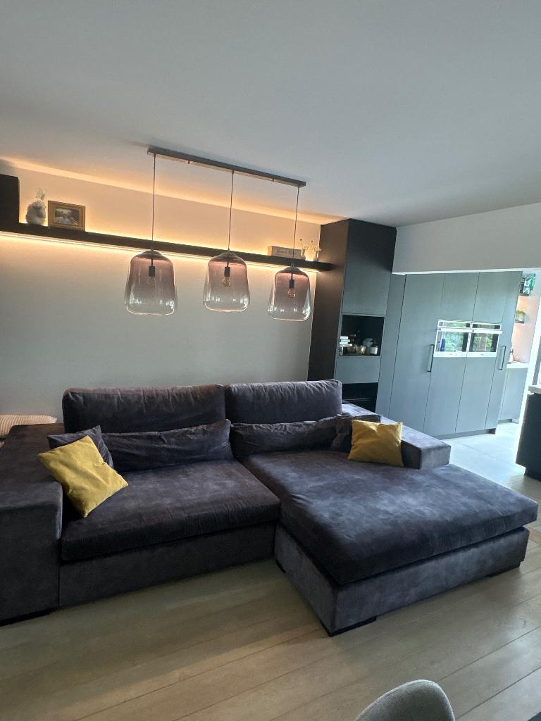 Grijs salon velvet, Ophalen, Gebruikt, 125 tot 150 cm, Rechte bank