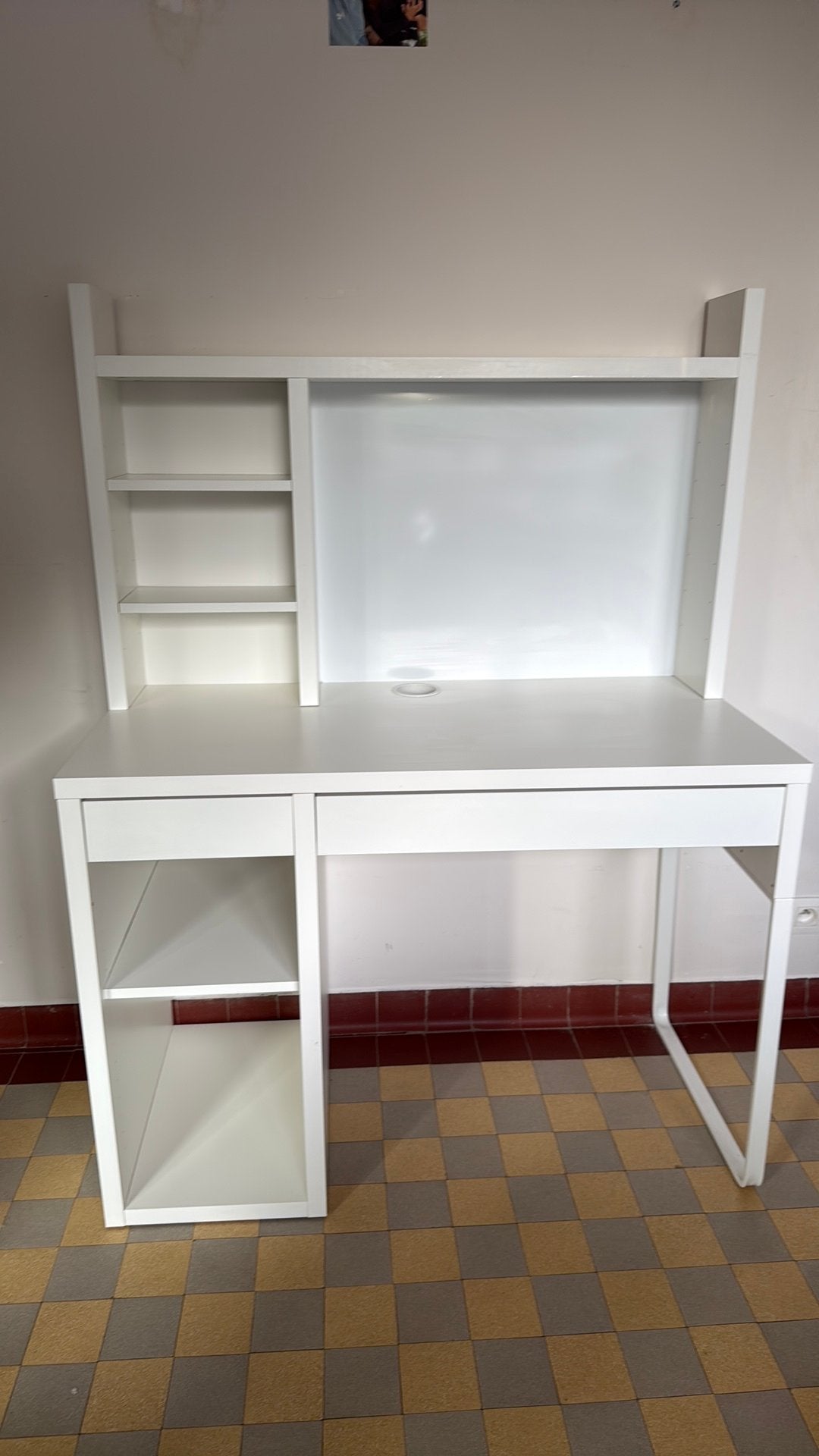 Ikea-bureau