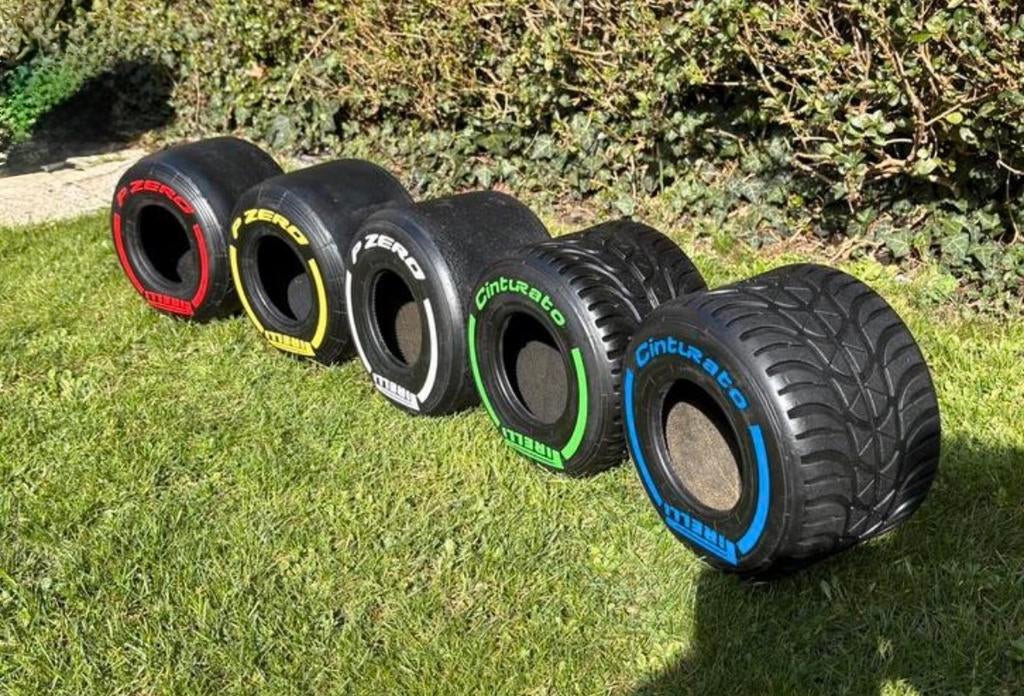AANBIEDING F1 Look banden Pirelli 2026 NEW, Ophalen of Verzenden, Zo goed als nieuw, Formule 1