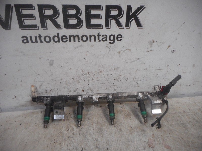 INJECTIEGALERIJ Ford Focus 1 Wagon (2n10-9h487-bb), Gebruikt, Henry-Ford-Straße  1
50735  Köln, DE, Ford-Werke GmbH, Kunden@ford.com