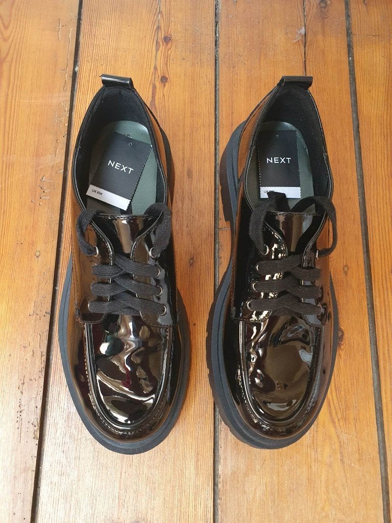 Zwarte lakderby's, Schoenen met lage hakken, Zwart, Nieuw, Ophalen of Verzenden
