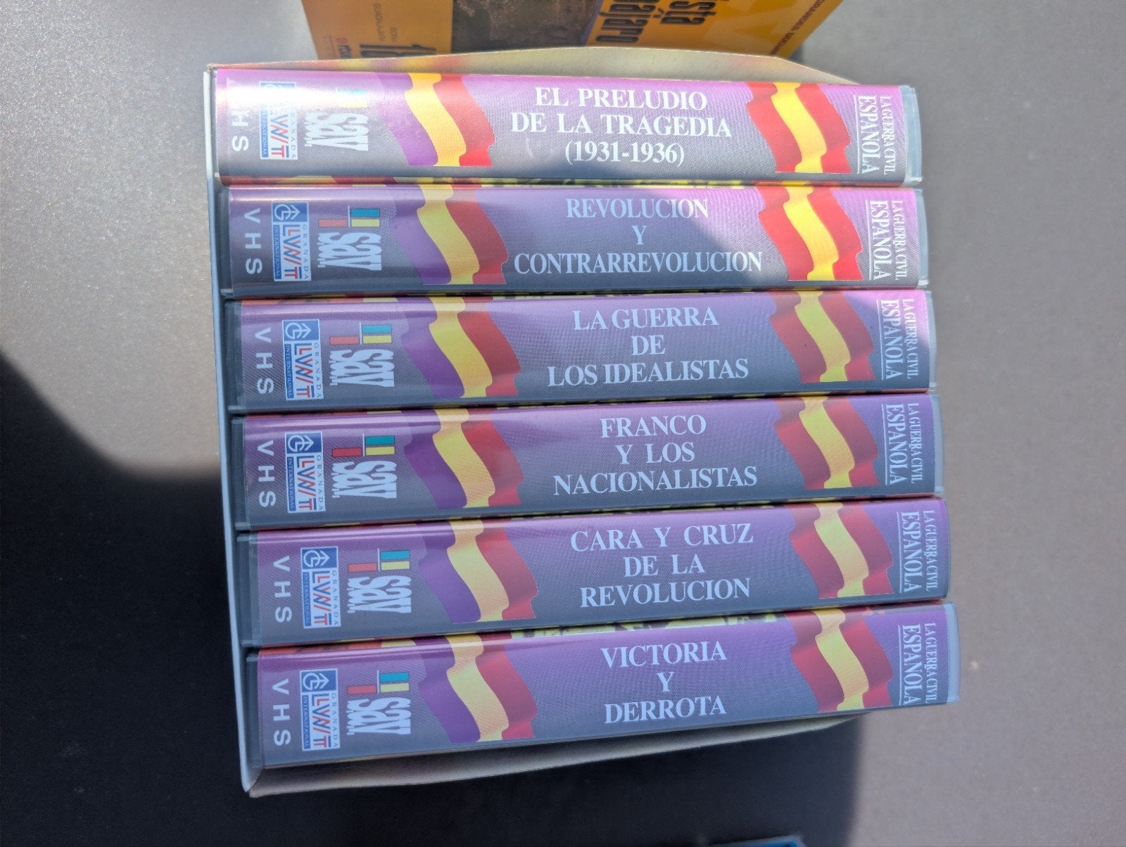 Spaanstalige VHS documentaires, Cd's en Dvd's, VHS | Documentaire, Tv en Muziek, Ophalen, Zo goed als nieuw, Documentaire, VHS