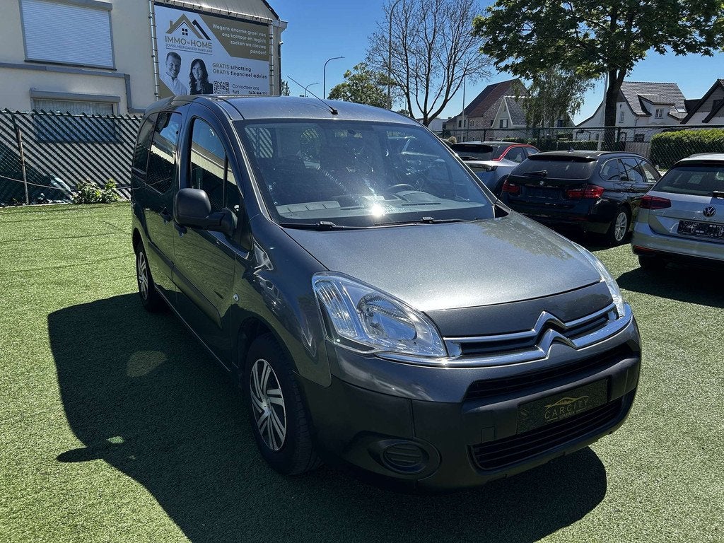 Citroën Berlingo 1.6i MultispaceTREKHAAK12M GARANTIE, Auto's, Voorwielaandrijving, Stof, Gebruikt, Zwart